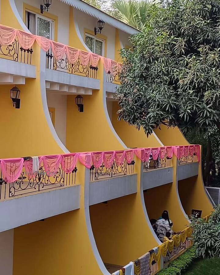 Facade at Aranya Resort 