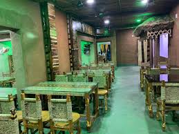 Simple exterior of Ram Shyam Restaurant in Bolpur