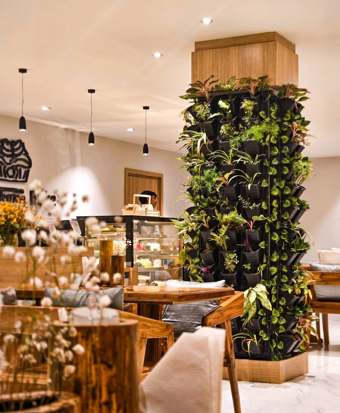 Wake & Bake minimalist ambience in Santiniketan